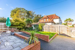 Photo 6- click for photo gallery